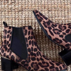 Nine West Pony Hair Leopard Boots size 8 womens